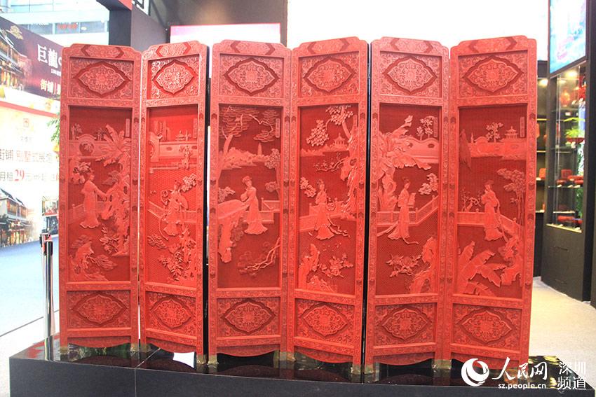 红色贵族首次亮相文博会 北京雕漆技艺濒临失