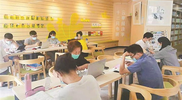 深圳福田24小時社區圖書館成網紅打卡地