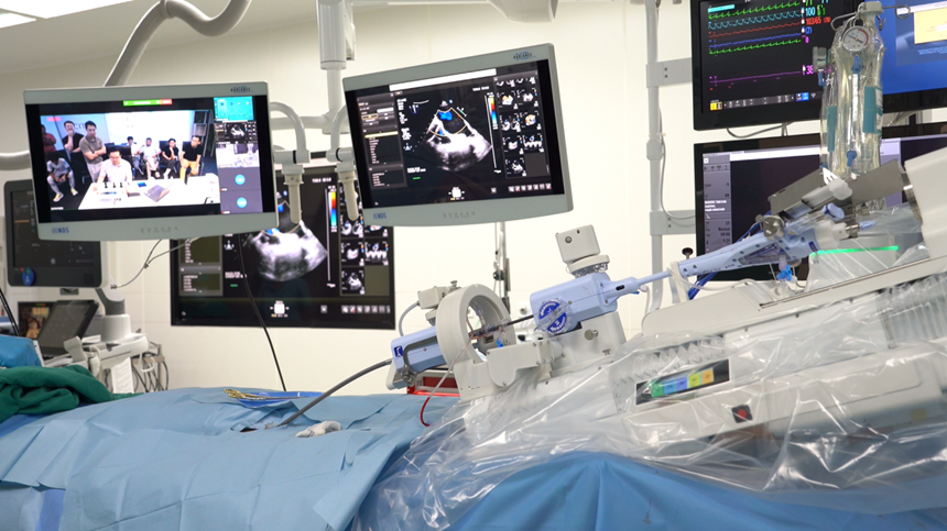 阜外团队完成首例超声引导机器人远程心脏手术
