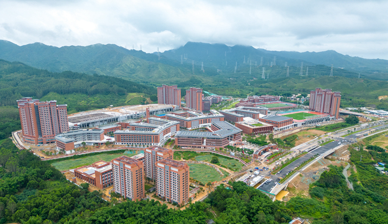 深圳最大高中园即将启用 “一园三校”
