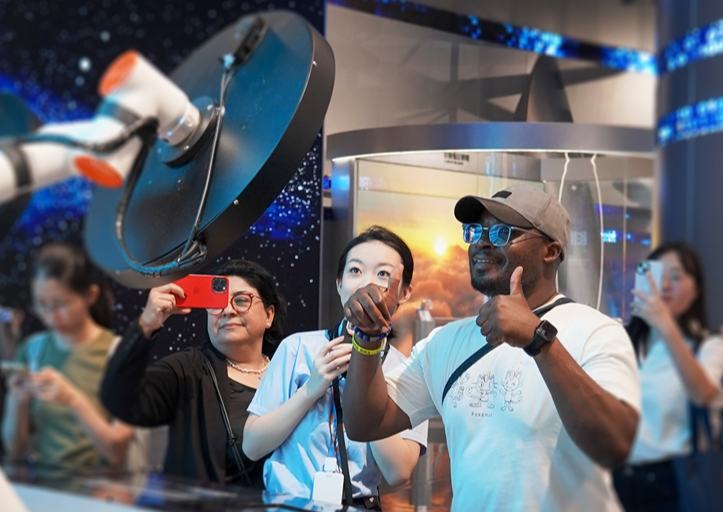 坦桑尼亞艾裡士：連續三年到訪深圳