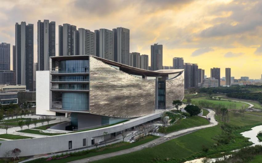行进中国丨科学城里，诗意栖居