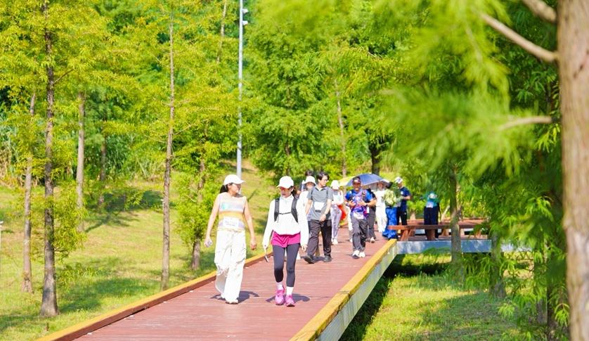 “i自然·愛徒步”全國系列活動走進深圳寶安
