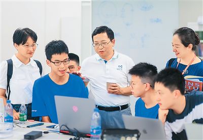 开启数智时代“创生教育”（科教视界）